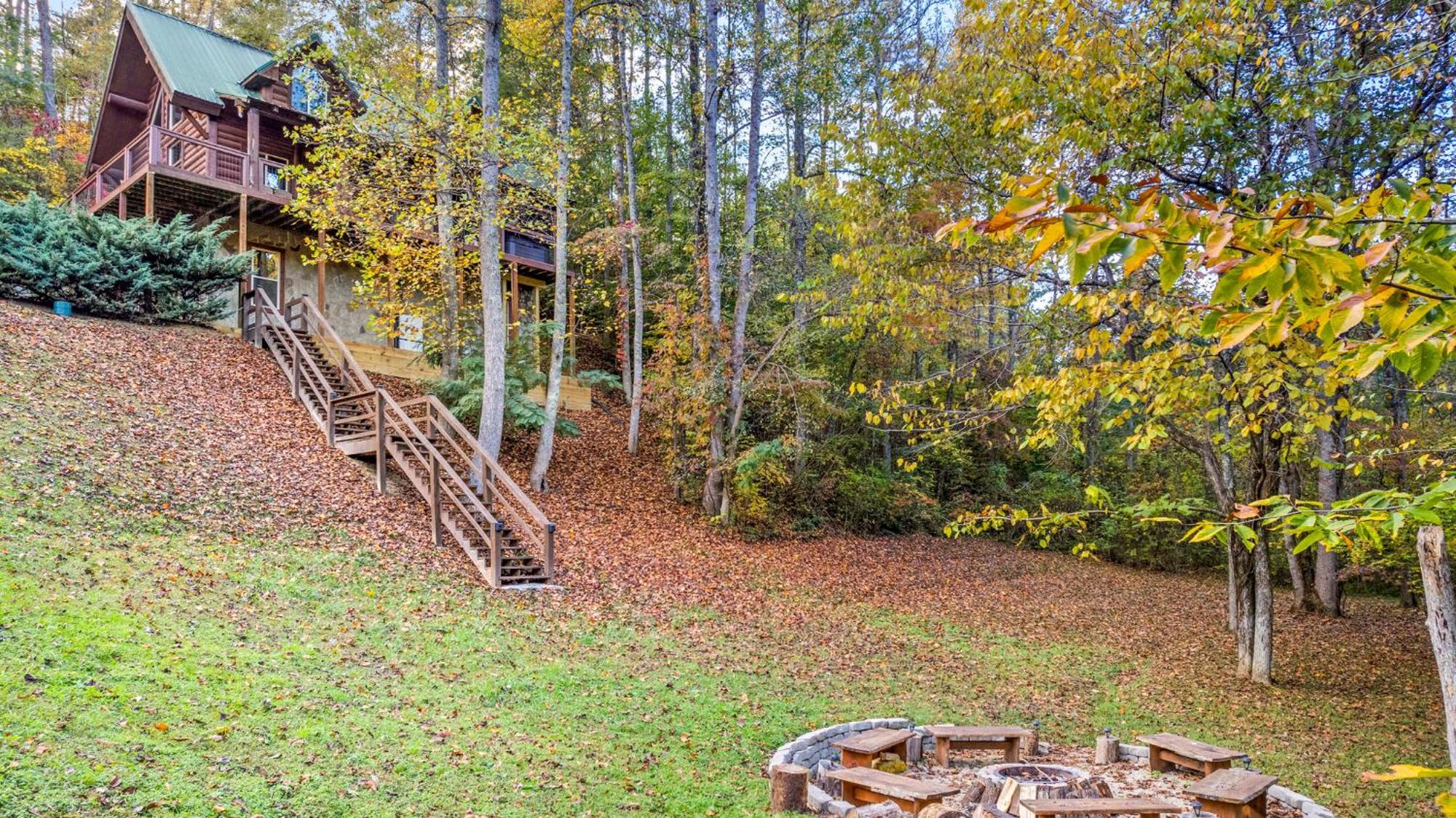 Relaxation Retreat - Pickleball Cabin - Wi-Fi, Fire Pit With Bar, Ev, Game Room, Hot Tub, Pool Access - Mins To Pf سيفيرفيل المظهر الخارجي الصورة
