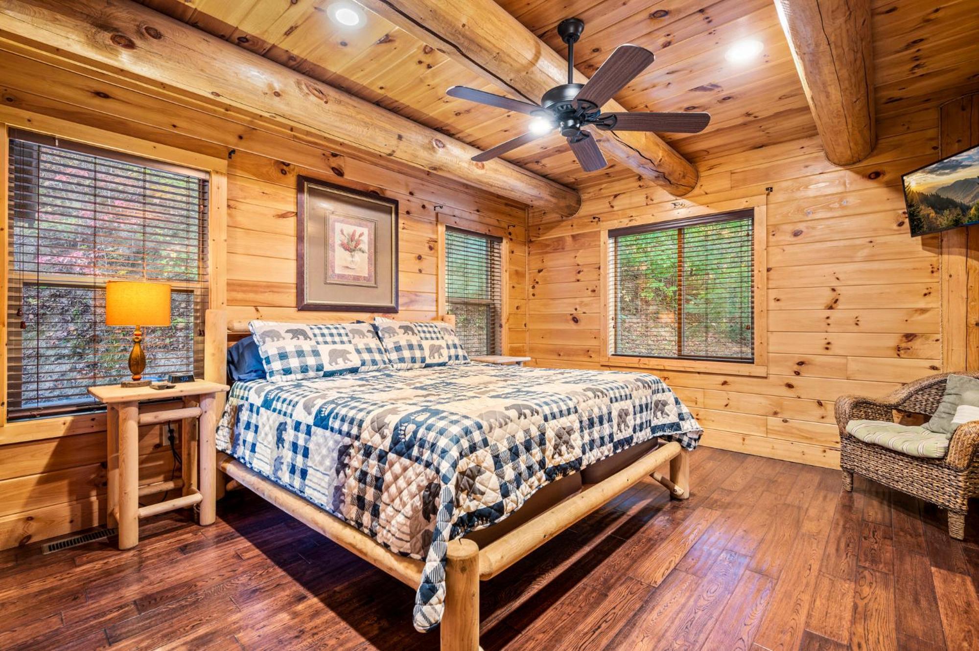 Relaxation Retreat - Pickleball Cabin - Wi-Fi, Fire Pit With Bar, Ev, Game Room, Hot Tub, Pool Access - Mins To Pf سيفيرفيل المظهر الخارجي الصورة
