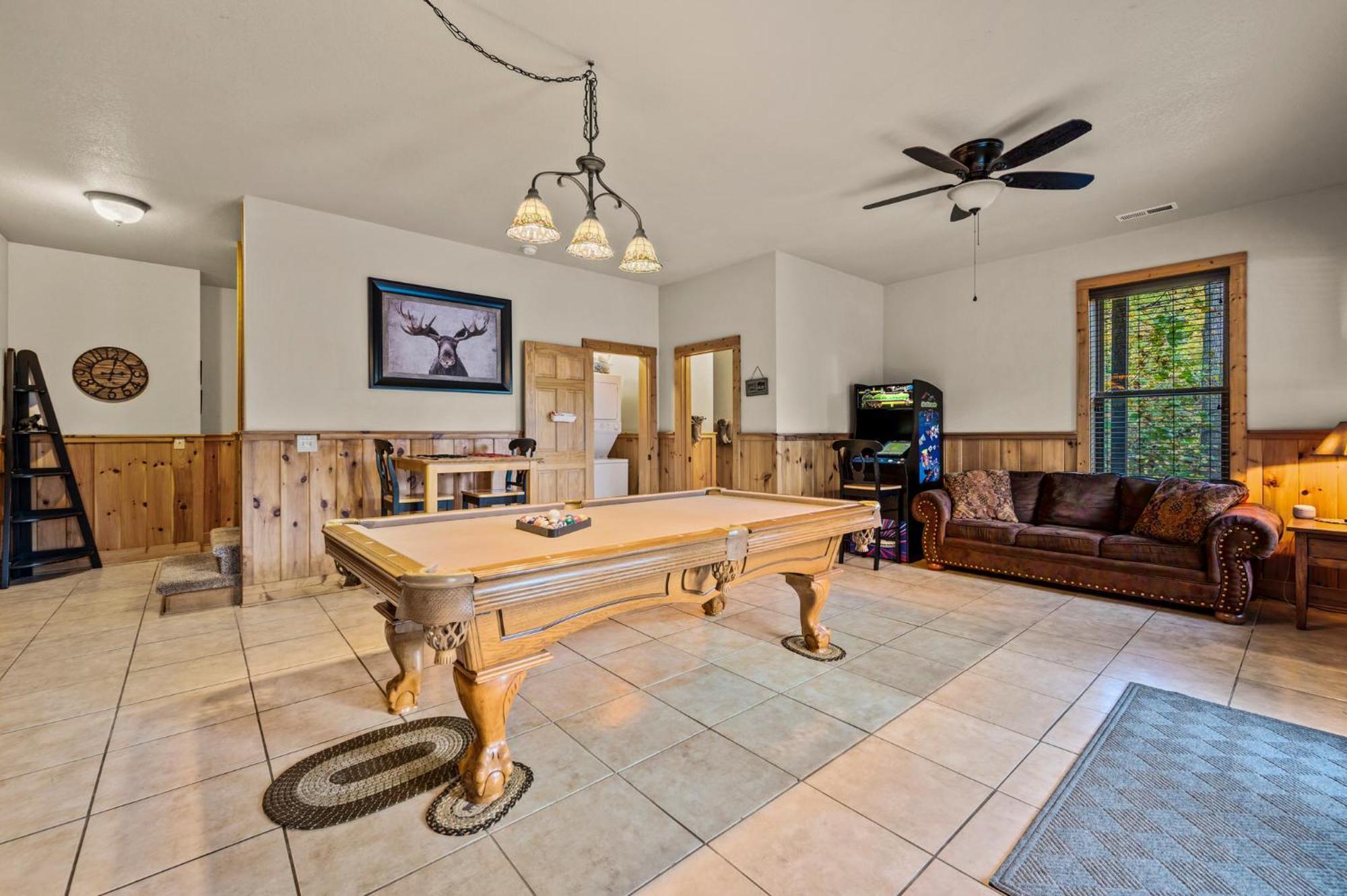 Relaxation Retreat - Pickleball Cabin - Wi-Fi, Fire Pit With Bar, Ev, Game Room, Hot Tub, Pool Access - Mins To Pf سيفيرفيل المظهر الخارجي الصورة