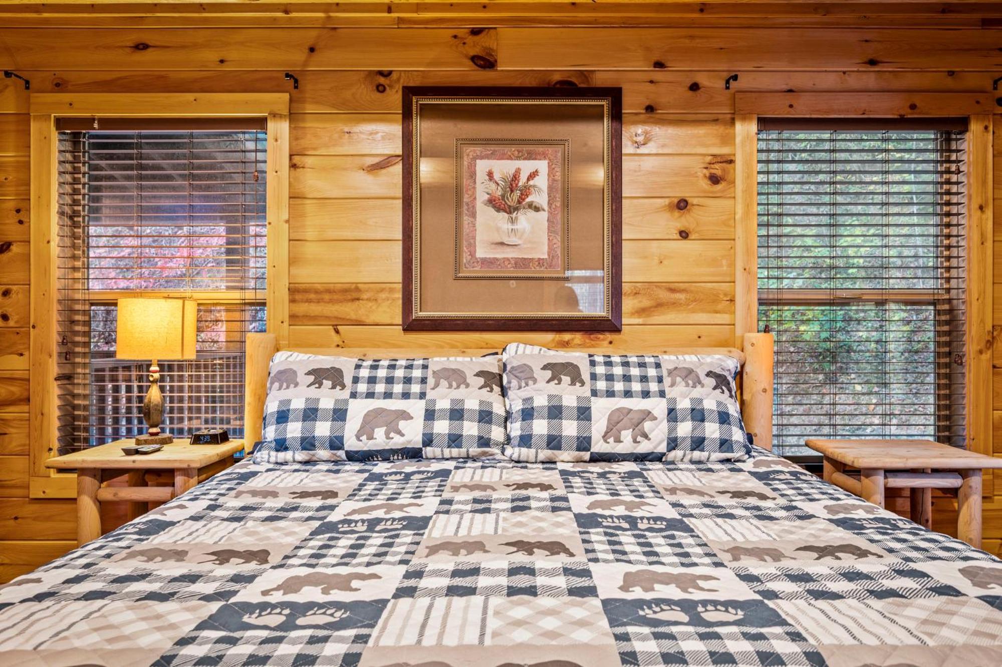 Relaxation Retreat - Pickleball Cabin - Wi-Fi, Fire Pit With Bar, Ev, Game Room, Hot Tub, Pool Access - Mins To Pf سيفيرفيل المظهر الخارجي الصورة